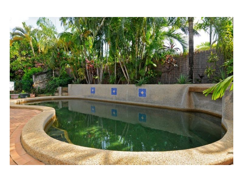 Kewarra Beach QLD 4879