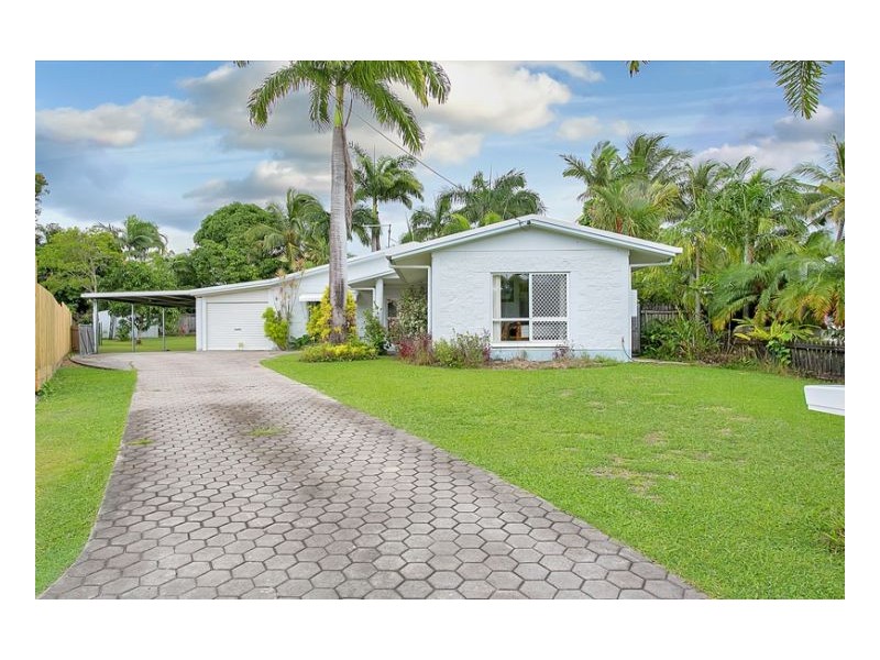 5 Coolangatta Close, Kewarra Beach QLD 4879