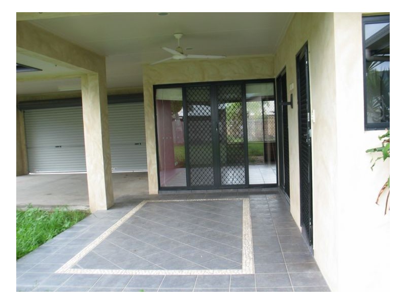 11 Teewah Close, Kewarra Beach QLD 4879