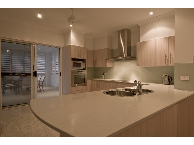 10a ST CRISPIN STREET, Clifton Beach QLD 4879