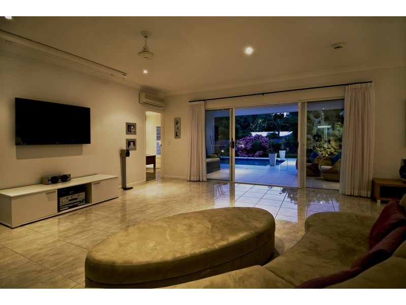 10a ST CRISPIN STREET, Clifton Beach QLD 4879