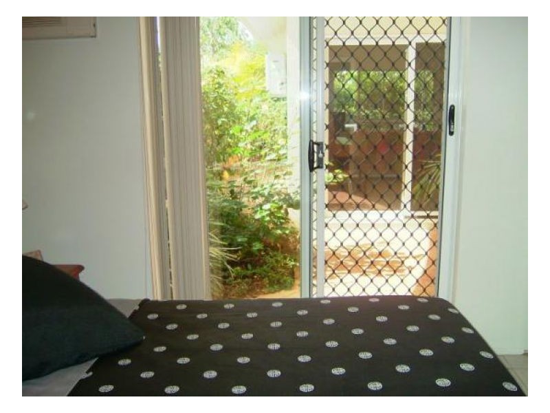 5 Plaintain St, Kewarra Beach QLD 4879