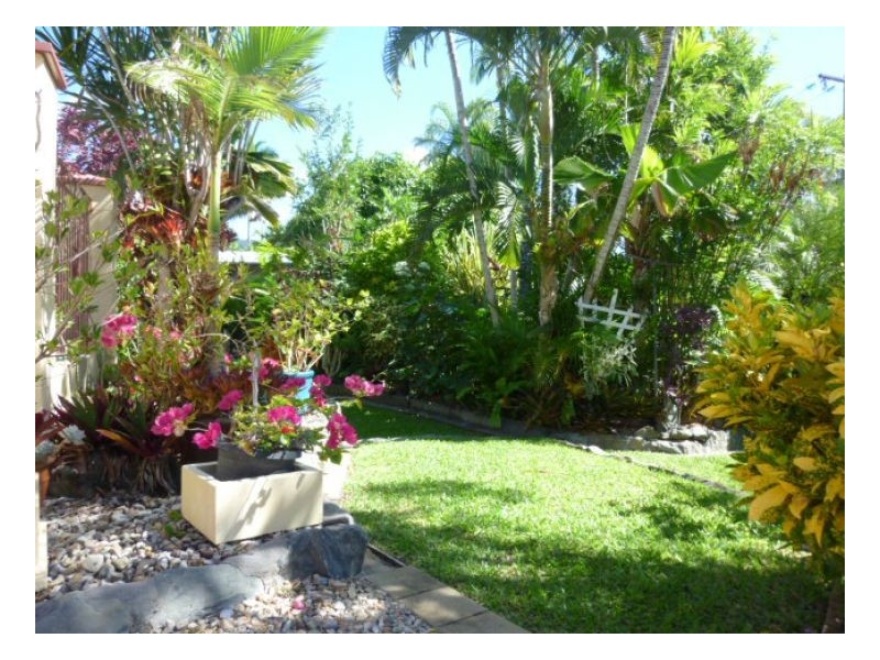 35 Lae Street, Trinity Beach QLD 4879