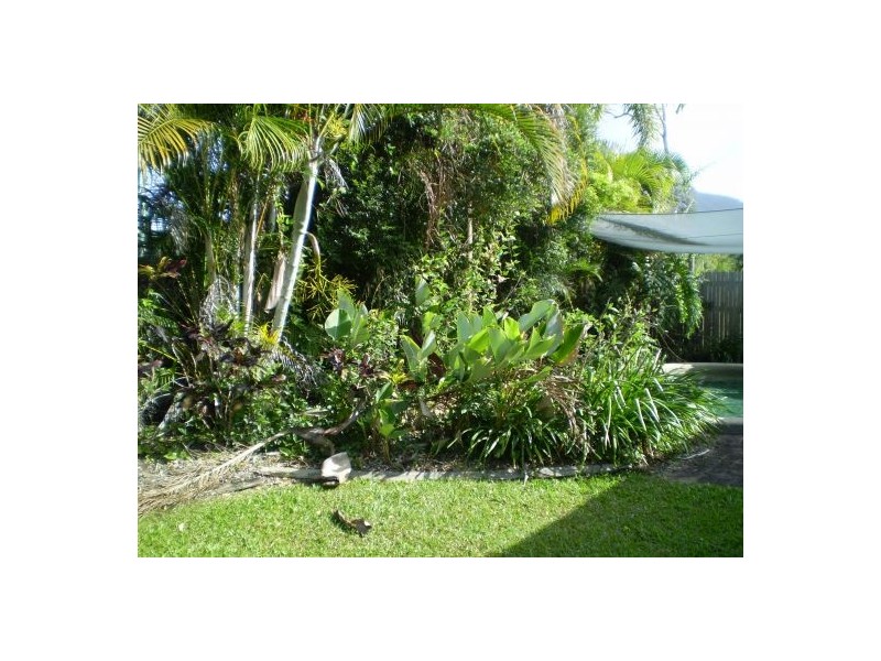 8 NARABEEN ST, Kewarra Beach QLD 4879