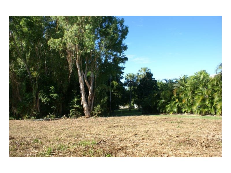18 Turtle Close, Clifton Beach QLD 4879