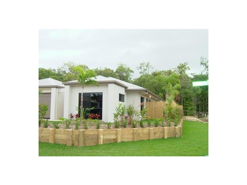 2 Howie Close, Kewarra Beach QLD 4879
