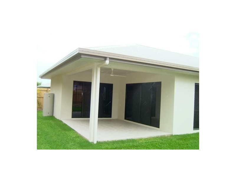 2 Howie Close, Kewarra Beach QLD 4879