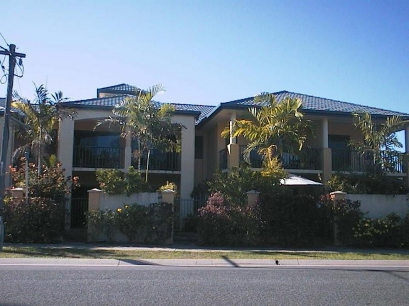 Clifton Beach QLD 4879