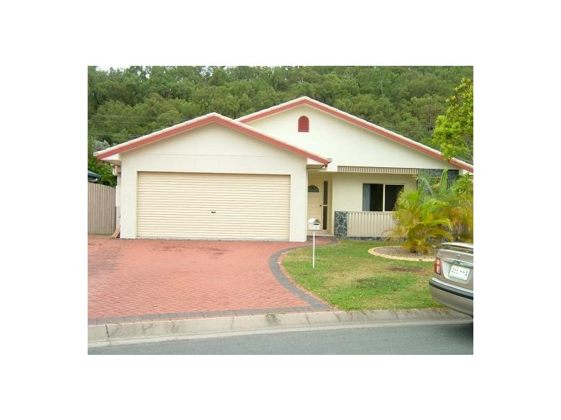 9 GREENHAVEN ST, Clifton Beach QLD 4879