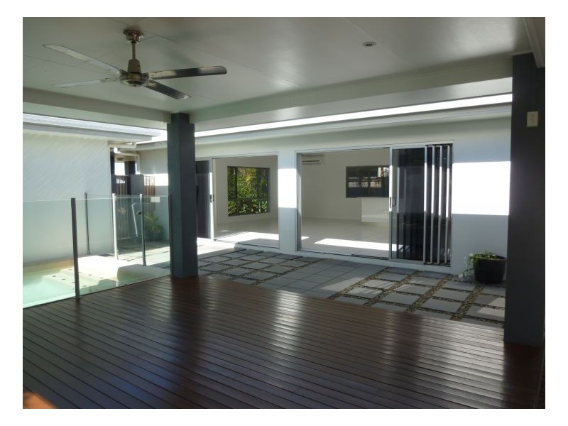 4 Marmion Street, Kewarra Beach QLD 4879