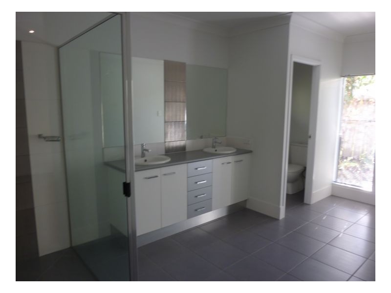 4 Marmion Street, Kewarra Beach QLD 4879