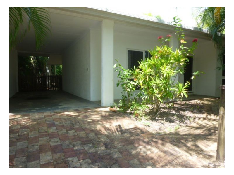 4 Mornington Street, Kewarra Beach QLD 4879