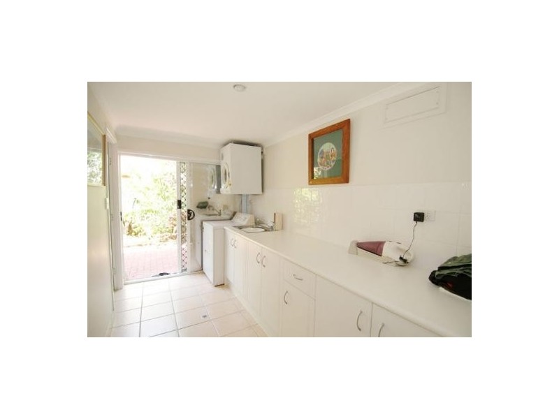 10 WHITEHAVEN COURT, CLIFTON BEACH, Cairns QLD 4870