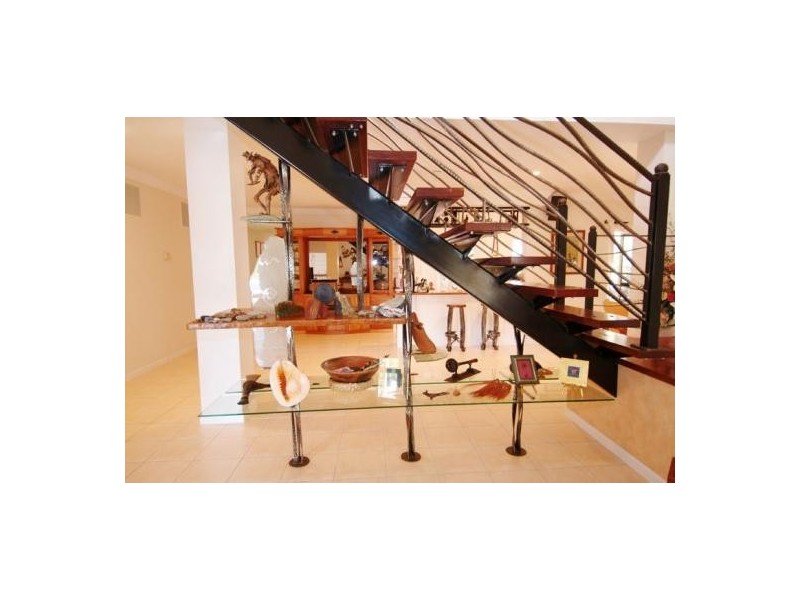 10 WHITEHAVEN COURT, CLIFTON BEACH, Cairns QLD 4870