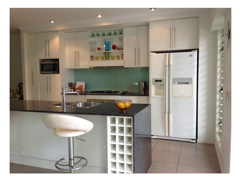 49a Cedar Road, Palm Cove QLD 4879