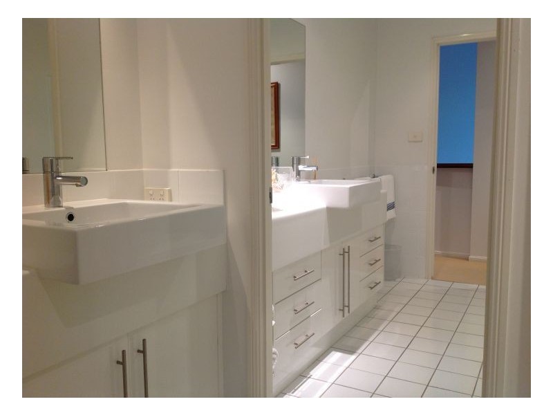 49a Cedar Road, Palm Cove QLD 4879