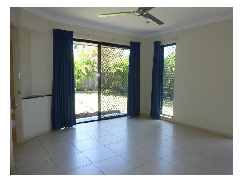 5 Marmion Close, Kewarra Beach QLD 4879