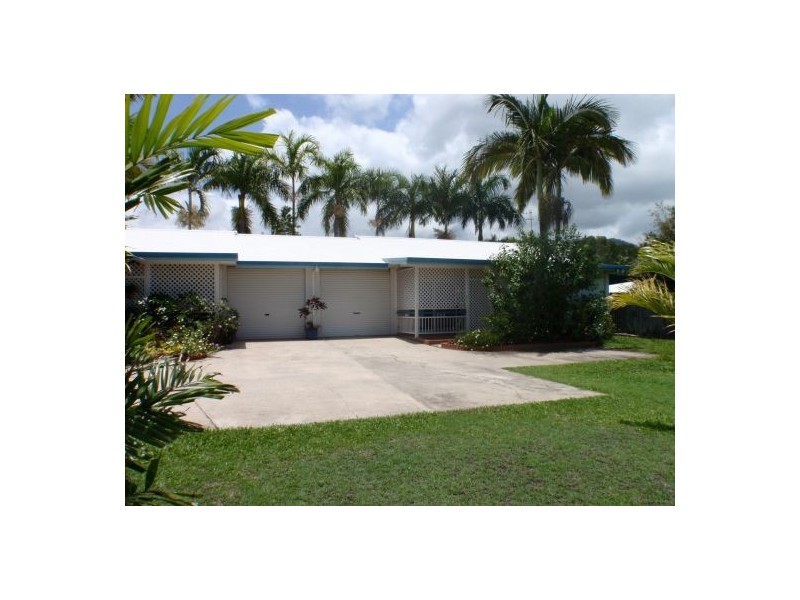 2/27 PORTSEA CRES, Kewarra Beach QLD 4879