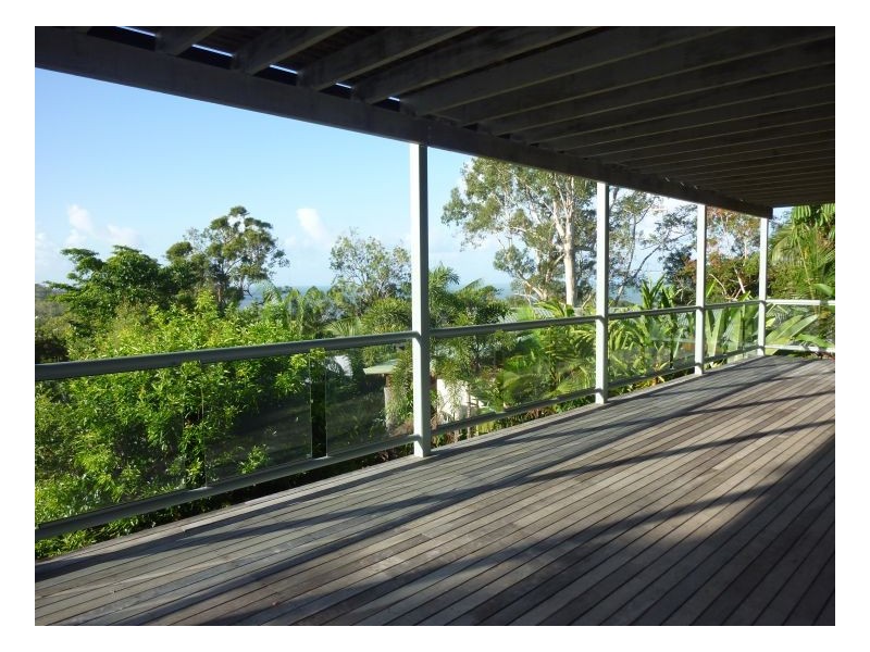 35 Tari Place, Trinity Beach QLD 4879