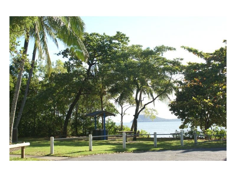 24 Yule Avenue, Clifton Beach QLD 4879