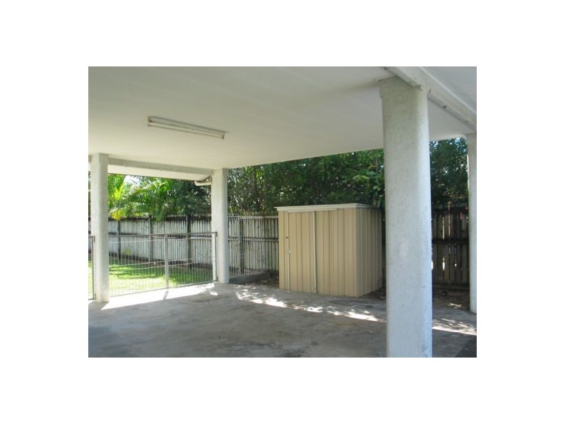 3 NARABEEN ST, Kewarra Beach QLD 4879