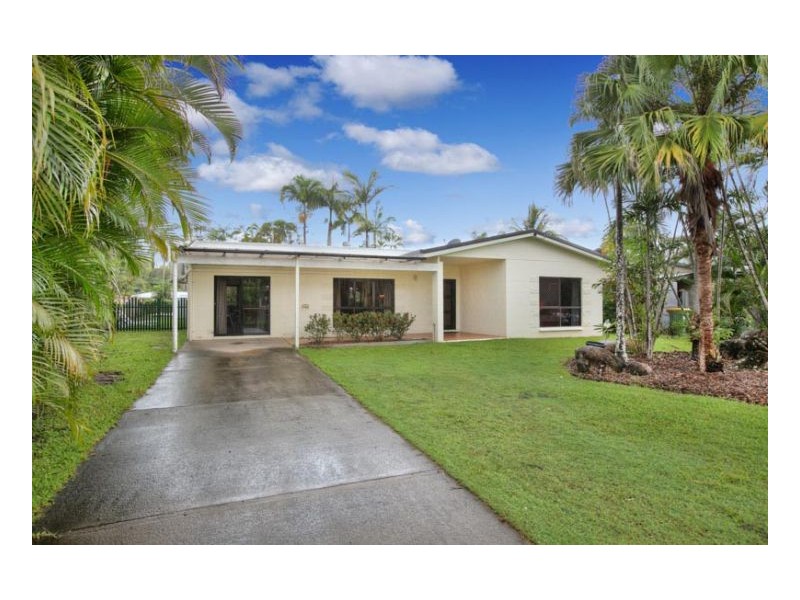 6 Scarborough Close, Kewarra Beach QLD 4879