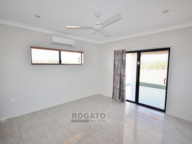 33 Hoolahan Drive, Mareeba QLD 4880