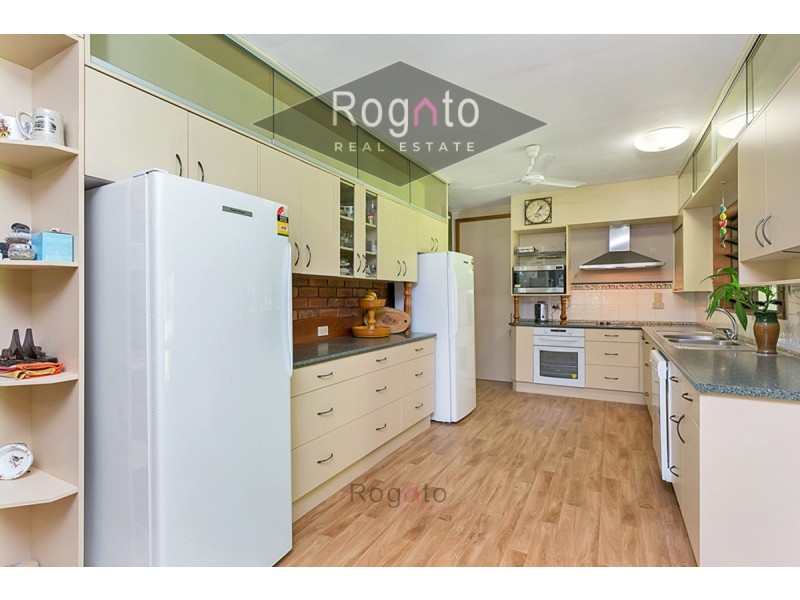 Koah QLD 4881