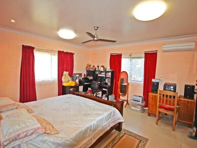 7 Brickley Street, Dimbulah QLD 4872