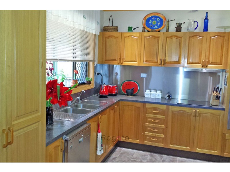 23 Wrights Road, Mareeba QLD 4880