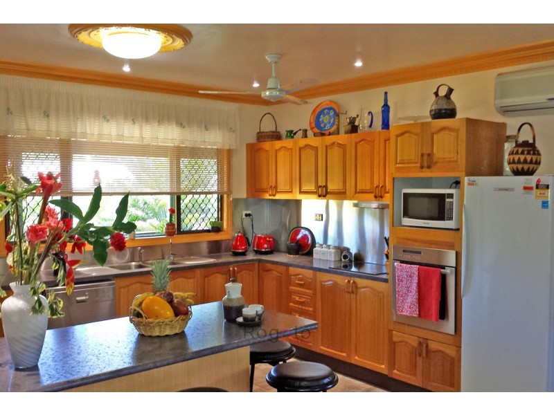 23 Wrights Road, Mareeba QLD 4880