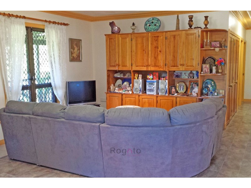 23 Wrights Road, Mareeba QLD 4880