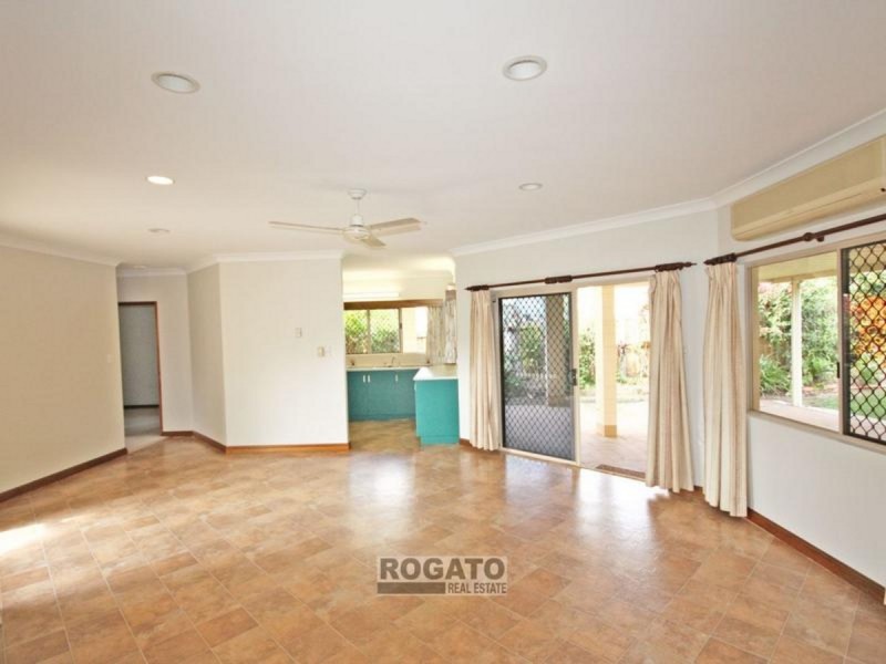 10 Palm Close, Mareeba QLD 4880