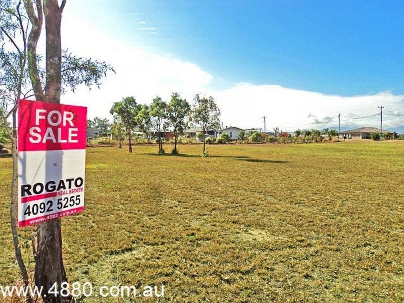 Hoolahan Drive, Mareeba QLD 4880