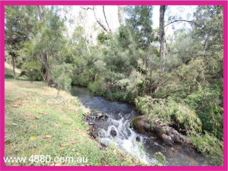 3 Robins Street, Mareeba QLD 4880