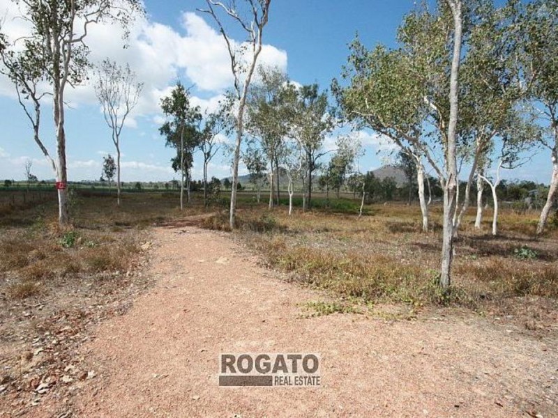 105 Macadamia Close, Mareeba QLD 4880