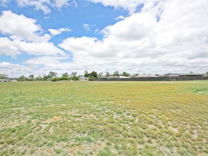 8 Riverlands Drive, Mareeba QLD 4880
