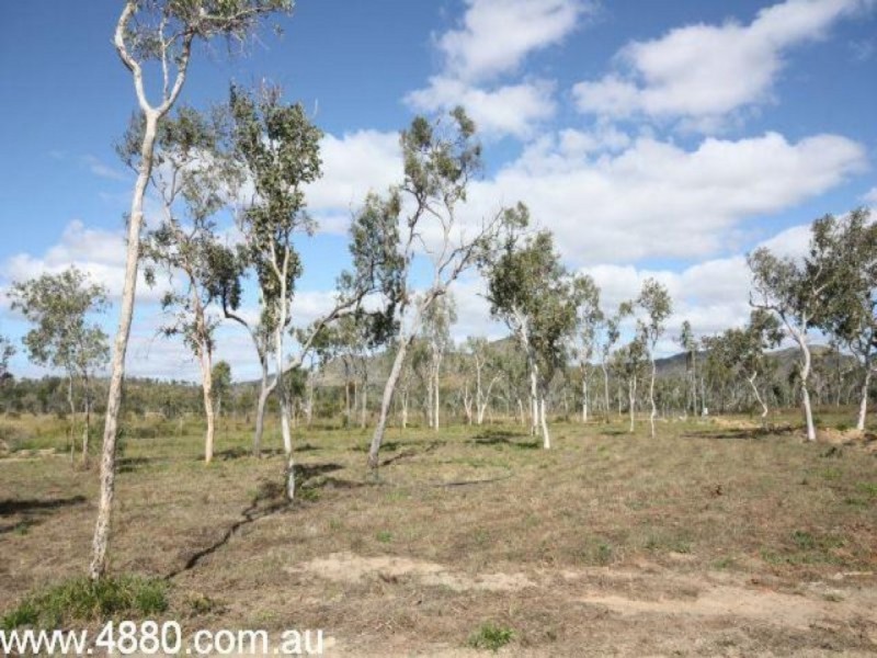 120 Springmount Park, Mareeba QLD 4880