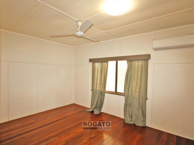 25 Couper Street, Mareeba QLD 4880