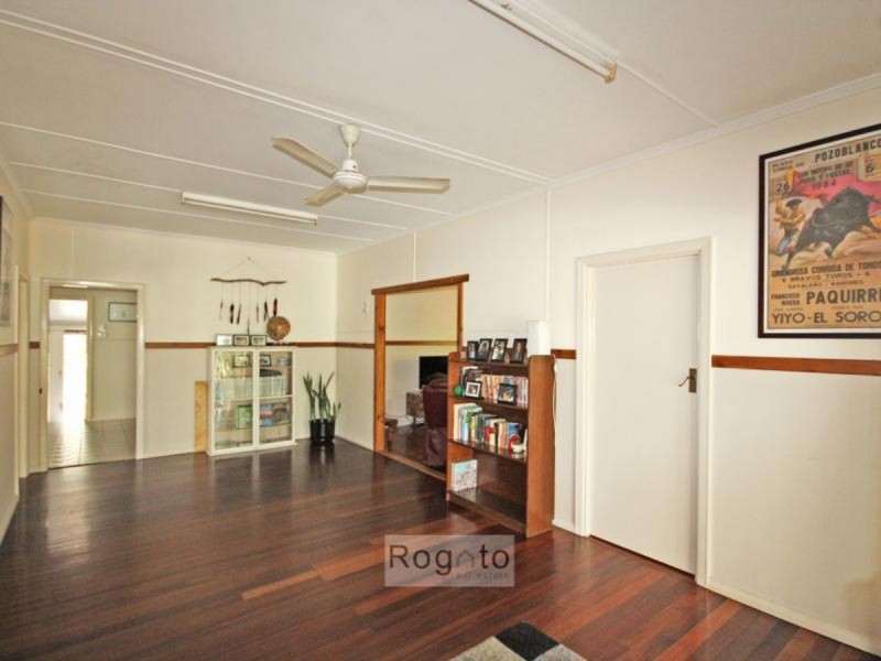 10 Casey Street, Mareeba QLD 4880