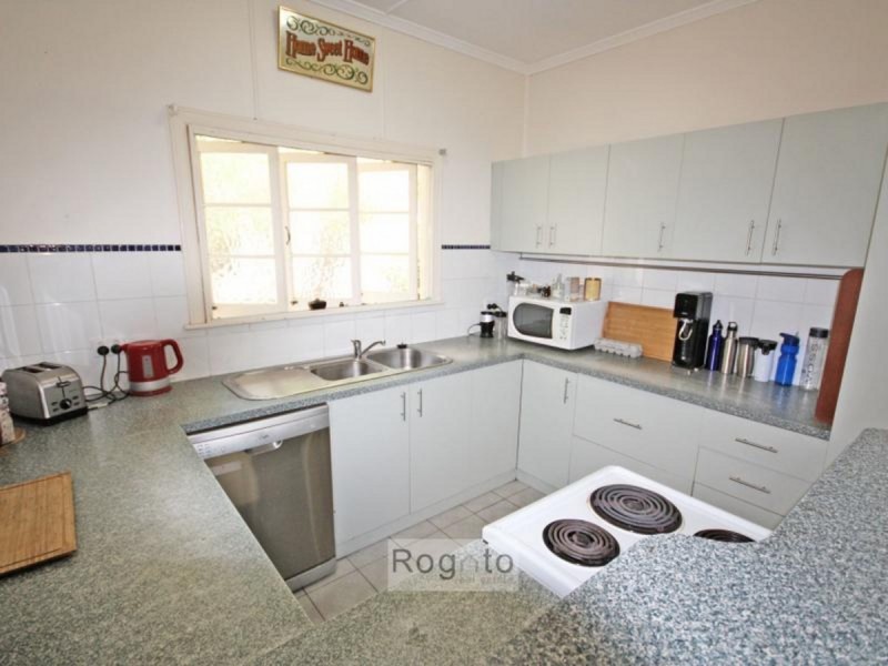 10 Casey Street, Mareeba QLD 4880