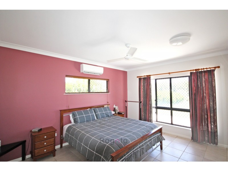 27 Jacinta Crescent, Mareeba QLD 4880