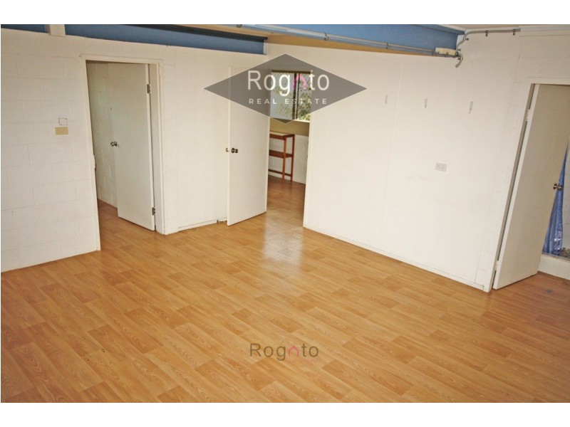 18 Jackson Close, Westcourt QLD 4870