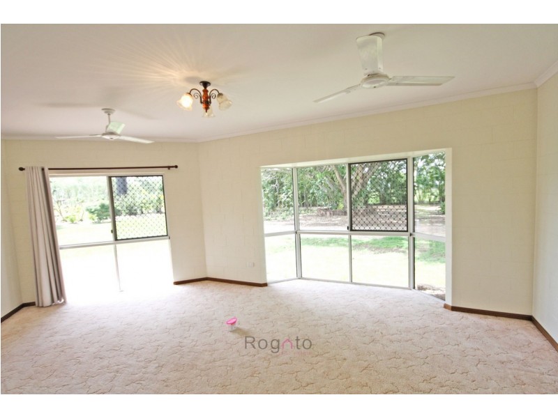 62 Mines Road, Mareeba QLD 4880