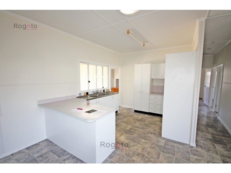 6 Kearney Street, Mareeba QLD 4880
