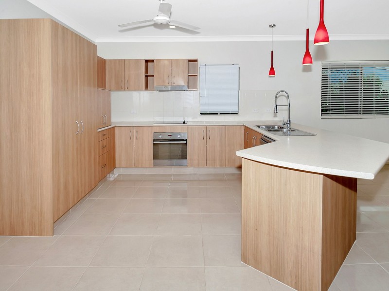 5 Damien Street, Mareeba QLD 4880