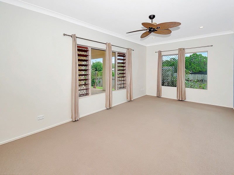 5 Damien Street, Mareeba QLD 4880
