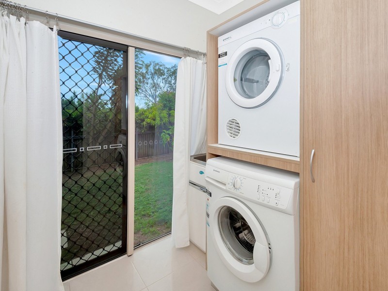 5 Damien Street, Mareeba QLD 4880