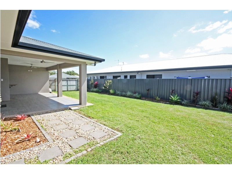 16 Yarrabee Close, Mareeba QLD 4880