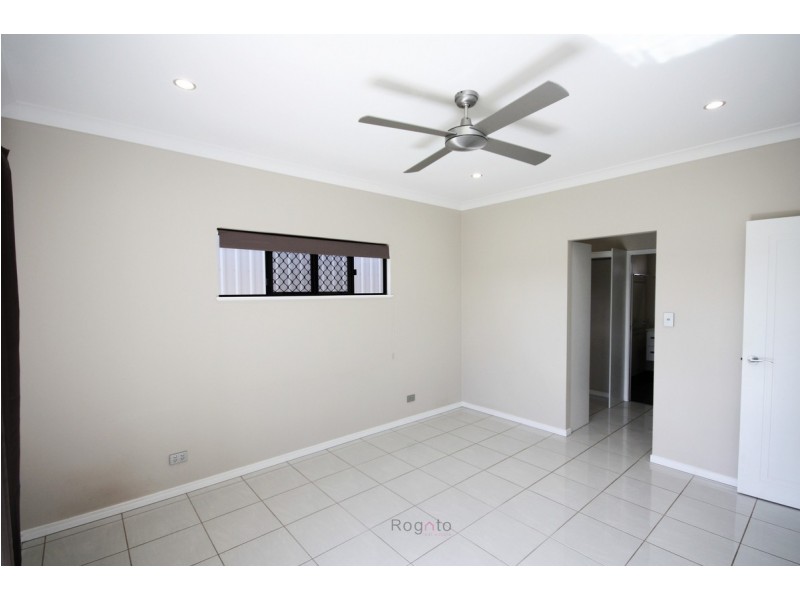 16 Yarrabee Close, Mareeba QLD 4880